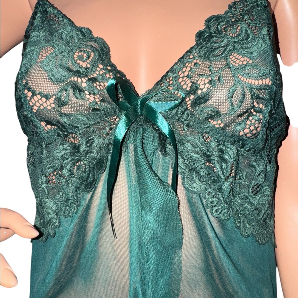 - Sexy nightie NWOT SIZE XL.